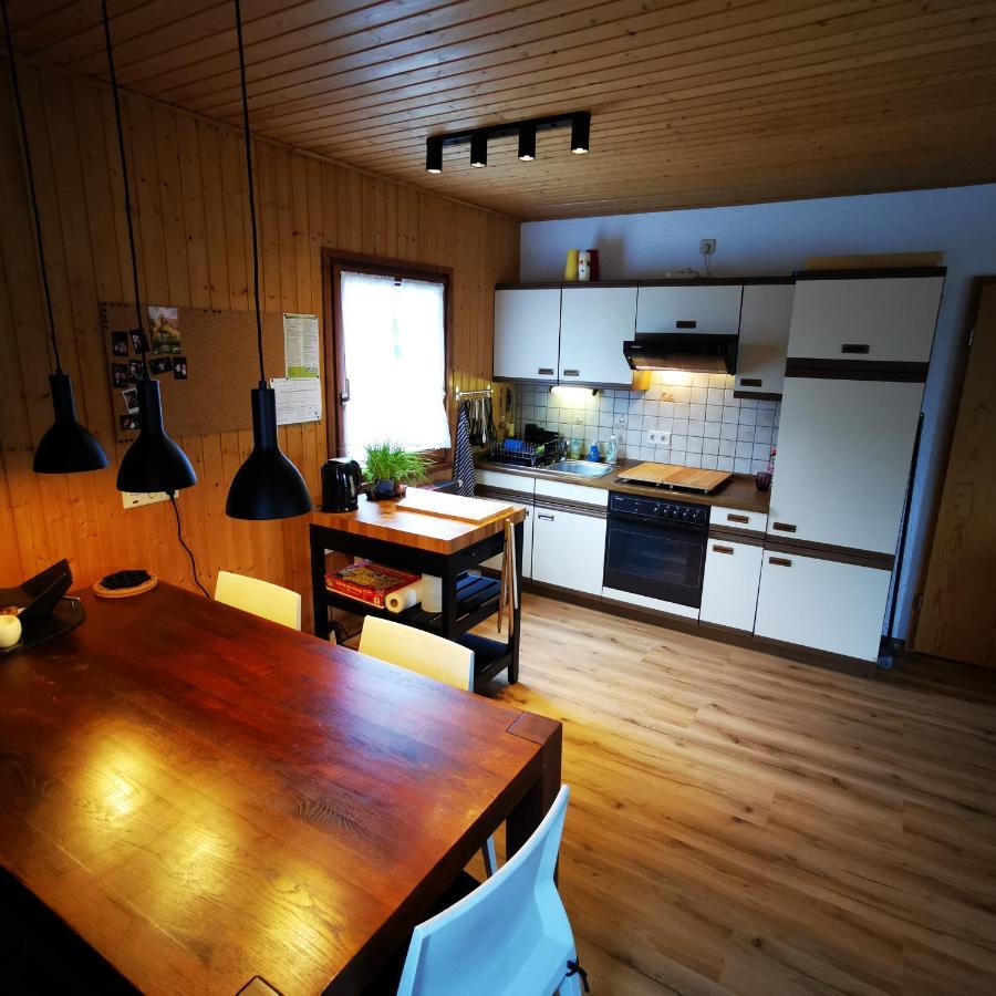 Bb19 Eifel-Ferienhaus Am Moseltal Mit Saunahaus Beuren  Eksteriør billede