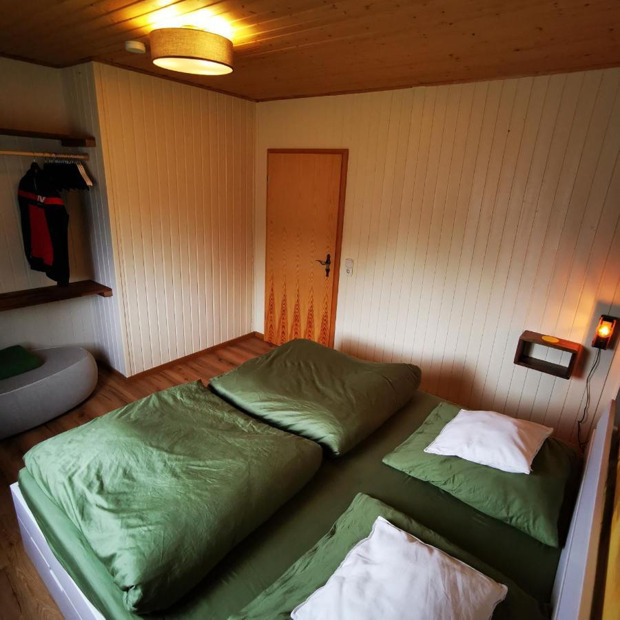 Bb19 Eifel-Ferienhaus Am Moseltal Mit Saunahaus Beuren  Eksteriør billede